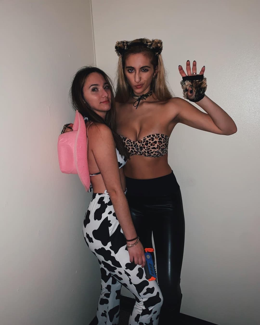 Click to view full size College Crush Lisa Sandson (@lisa.sandson). Comment your favorite pics.