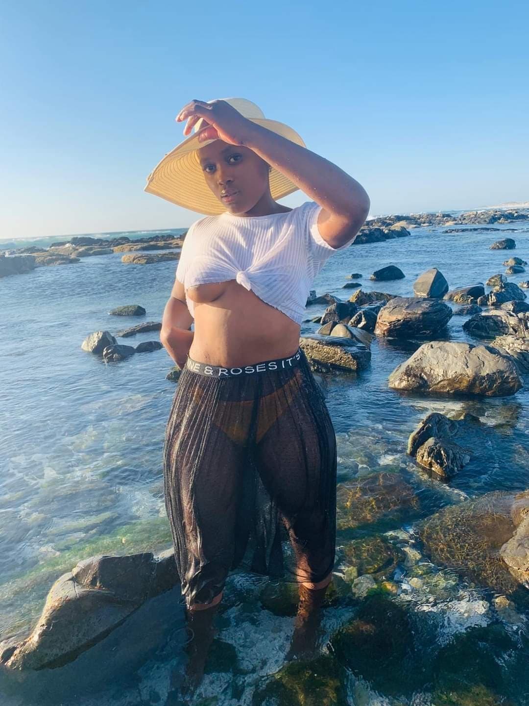 Click to view full size Big Ass South African