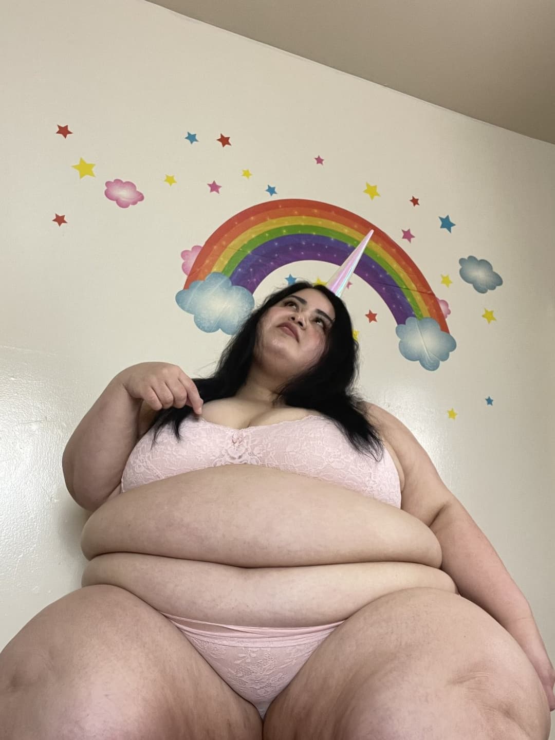Click to view full size Mainly BBWs and a few pregnant clips enjoy