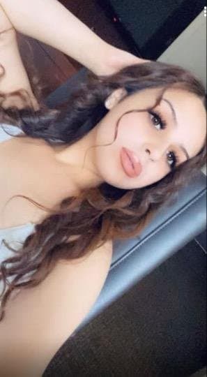 Click to view full size 22 year old Jasmine escort in Orange County ca