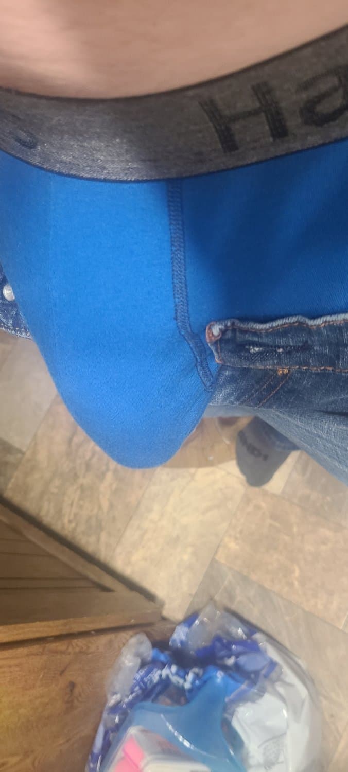 Click to view full size Rate my big blue bulge