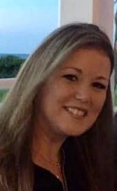 Click to view full size Looks like miss Melinda made the most of her youthful looks when she showed her big tits in public