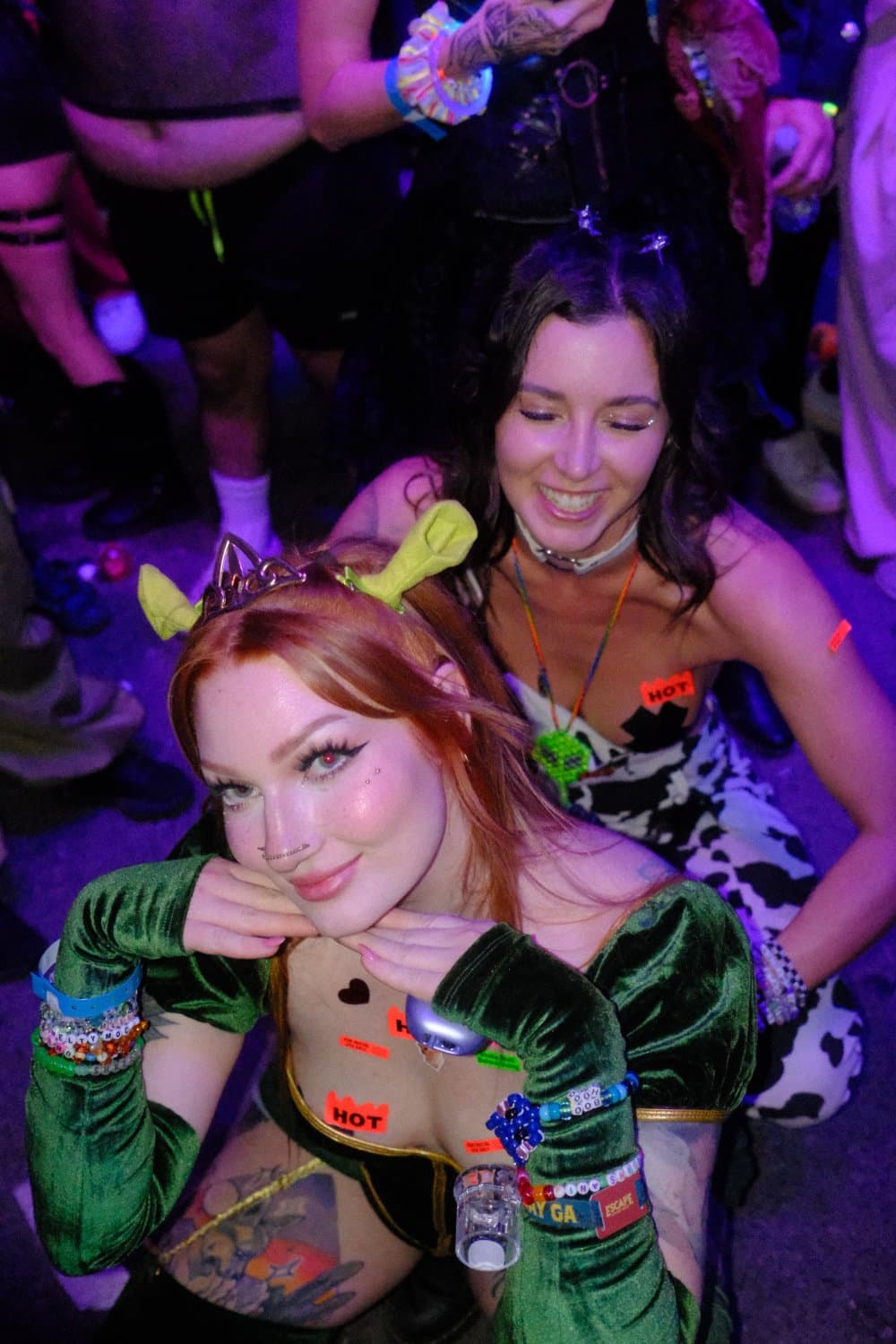 Click to view full size Escape night one with your favs ?