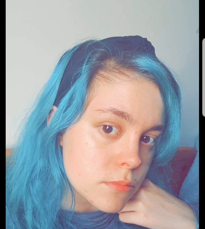 Click to view full size Horny lesbians Lottie and Katie keep each other entertained - deepfakes