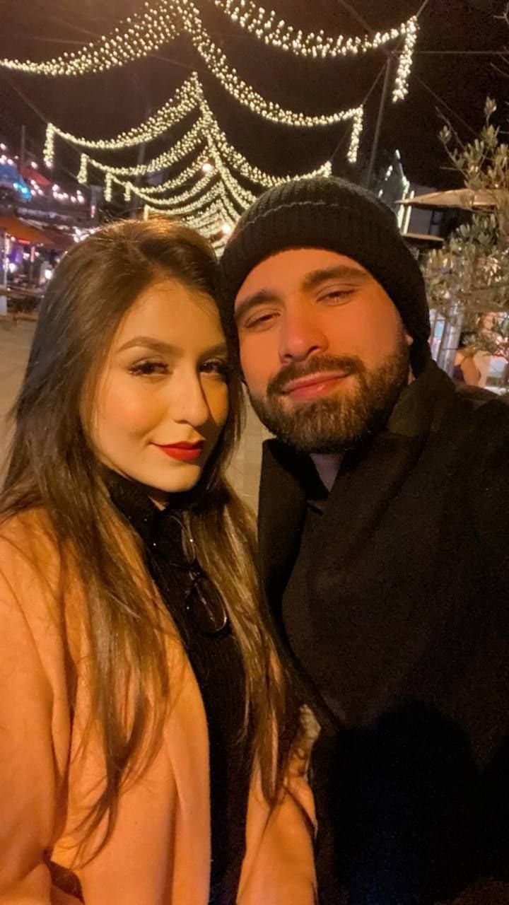 Click to view full size abrindo a bundona branca pro maridão meter