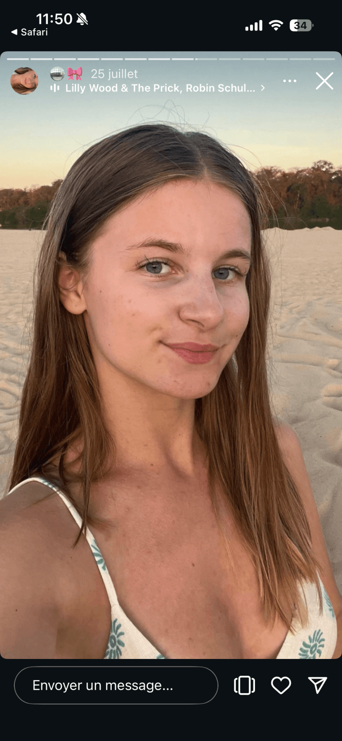 Click to view full size Young and sexy French girl