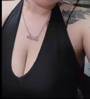 Click to view full size Lindas17??