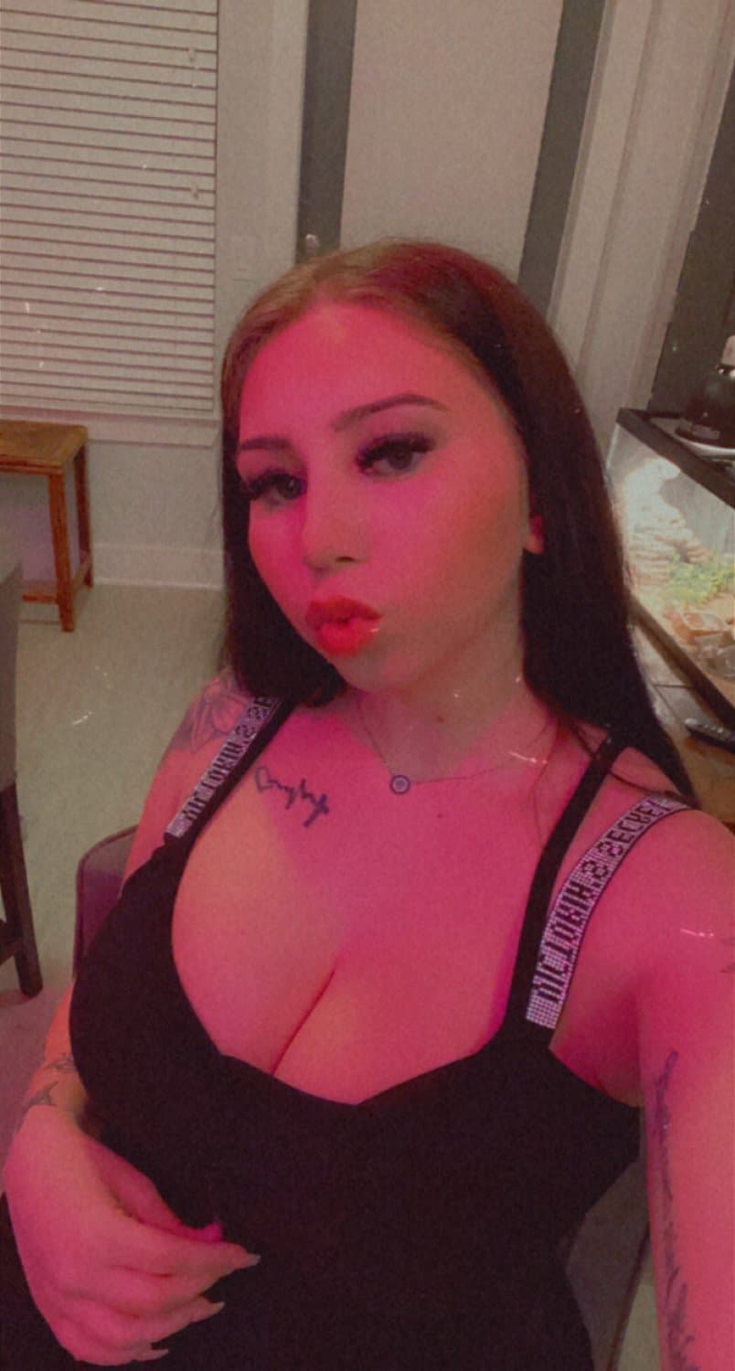 Click to view full size Ran a loyalty test on her. She failed.