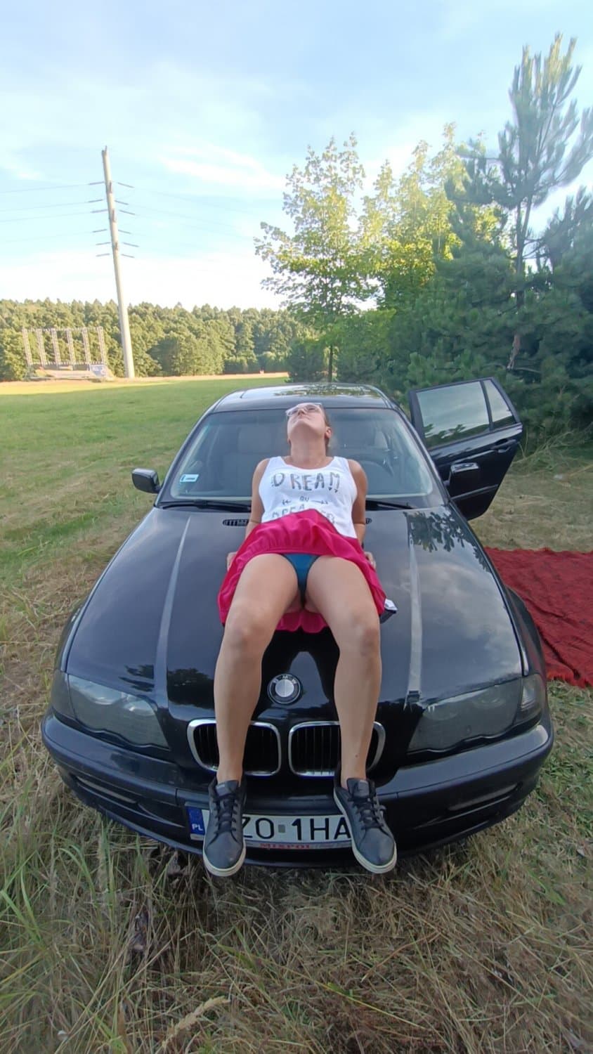 Click to view full size Real Couple Leaked Sex And Nude Wife part 2