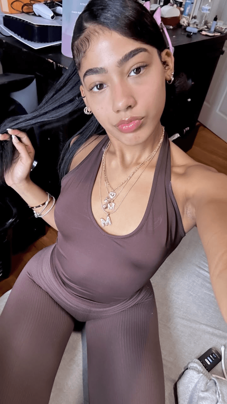 Click to view full size I’d dump all my cum inside this brown bitch. Turn the dirty little whore into a pair of dirty socks