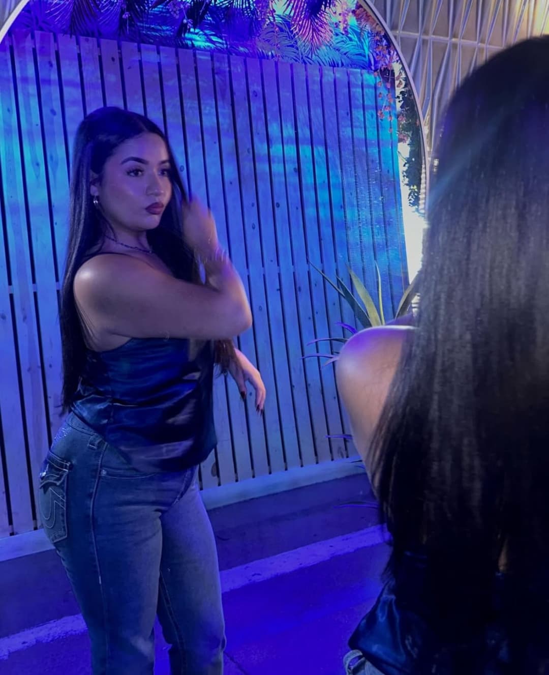 Click to view full size Emily has the fattest ass and the sexiest pits