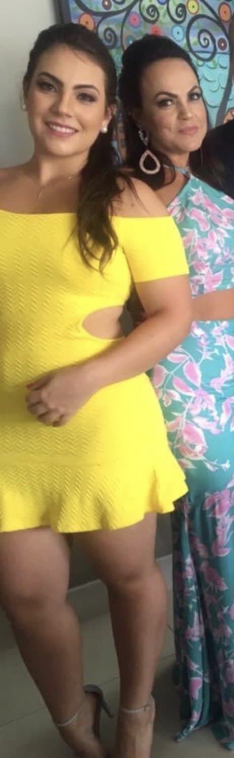 Click to view full size MINHA PUTA - Isa Zago - Oque acham dessa puta exibida ??? ???