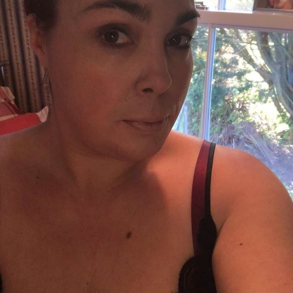 Click to view full size Joanna UK BBW