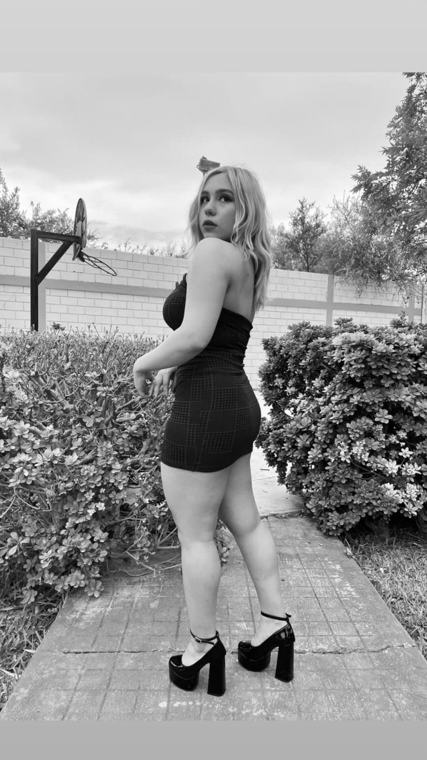 Click to view full size Joss morrita universitaria culona