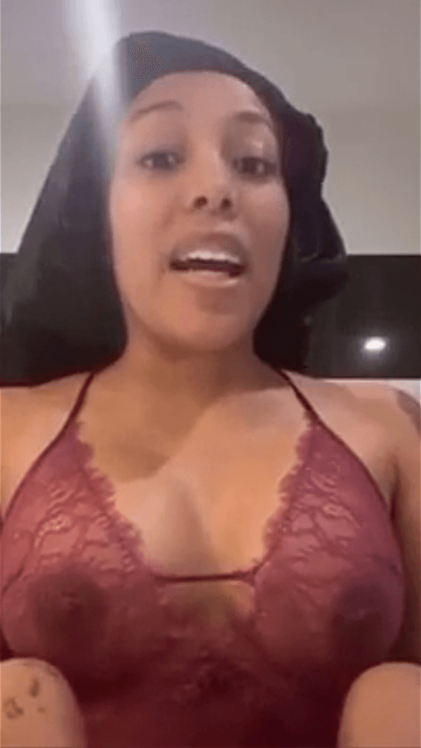 Click to view full size Busty Singer K. Michelle Nipple Slip ?