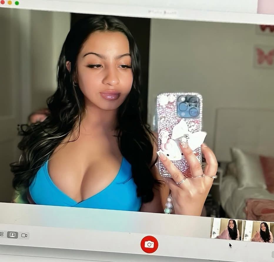 Click to view full size Leanna Lenee (travis hunter gf)