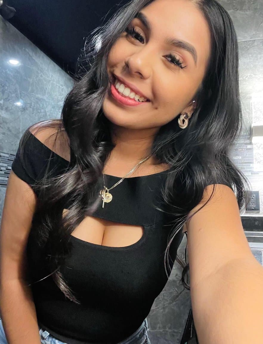 Click to view full size Anyone down to trib lil sexy Latina for me (preferably jerk and cum Trib)