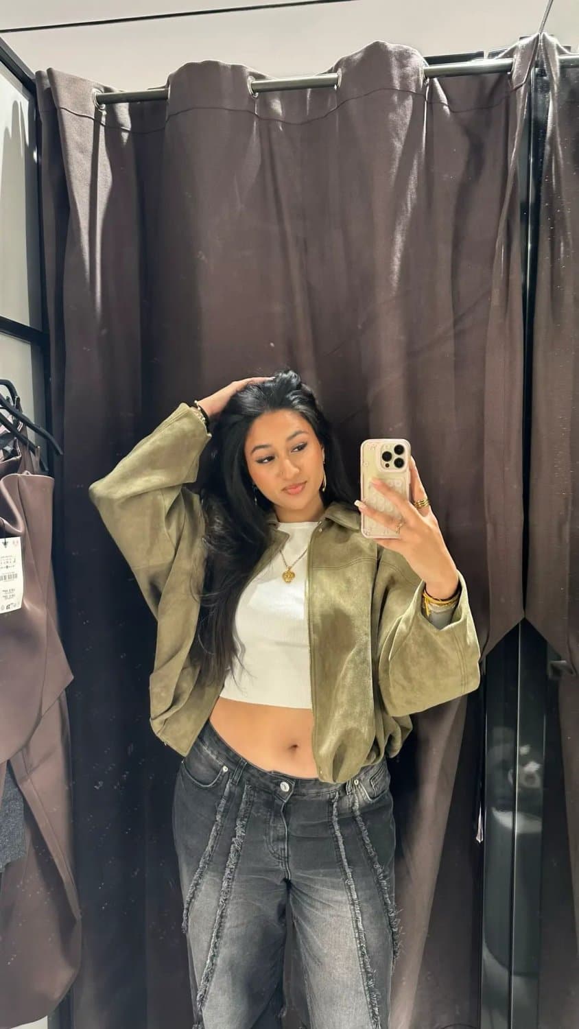 Click to view full size Tamil uk busty girl dm submissions Indian