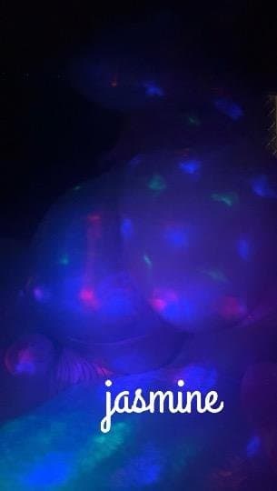 Click to view full size 22 year old Jasmine escort in Orange County ca