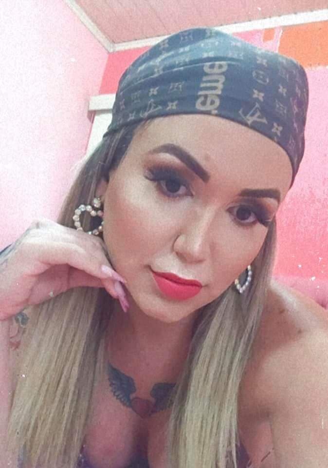 Click to view full size Michele nogueira