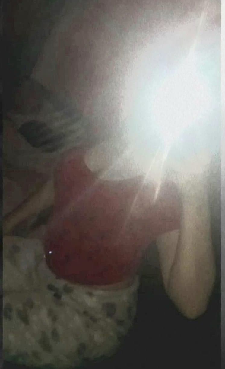 Click to view full size Lindas17??