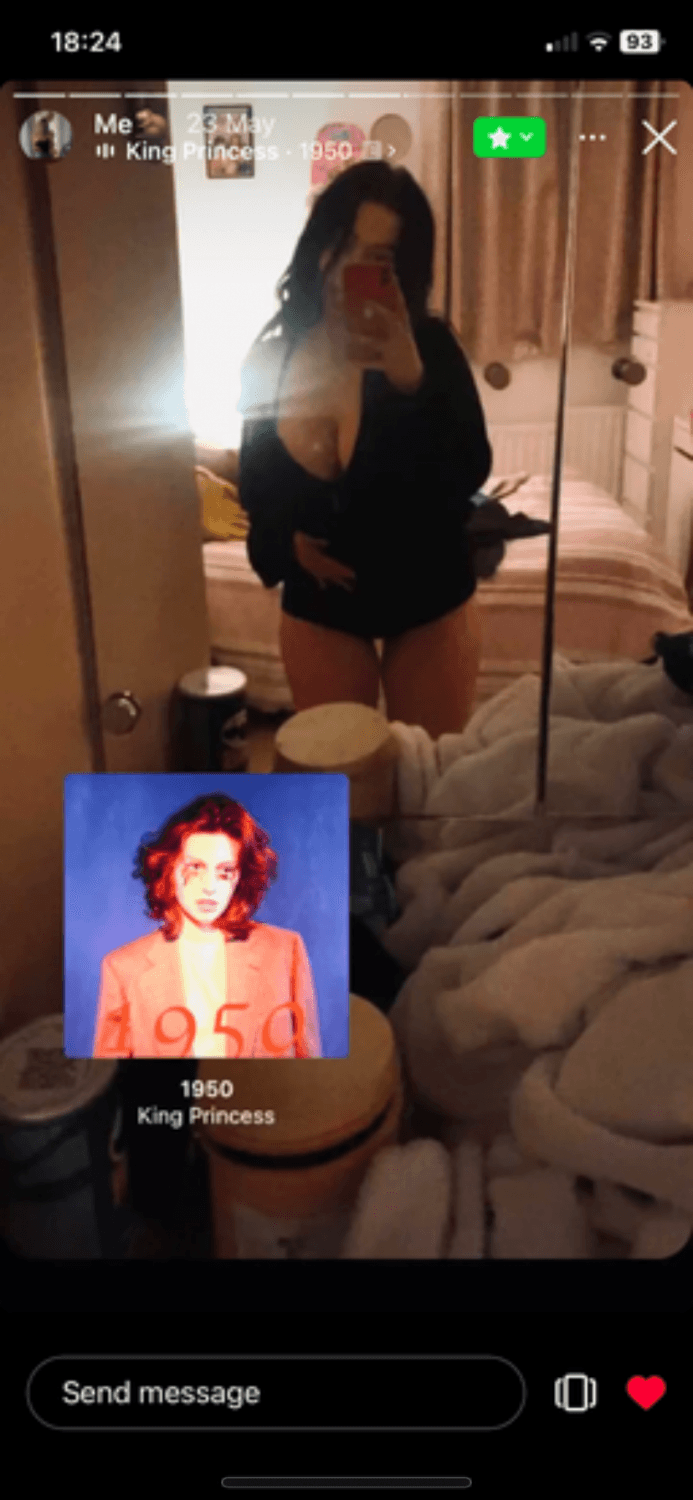 Click to view full size Snap slut Rose showing what a good fuck toy she can be