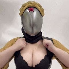 Click to view full size Cosplayer culona - Atomic Heard-Solo