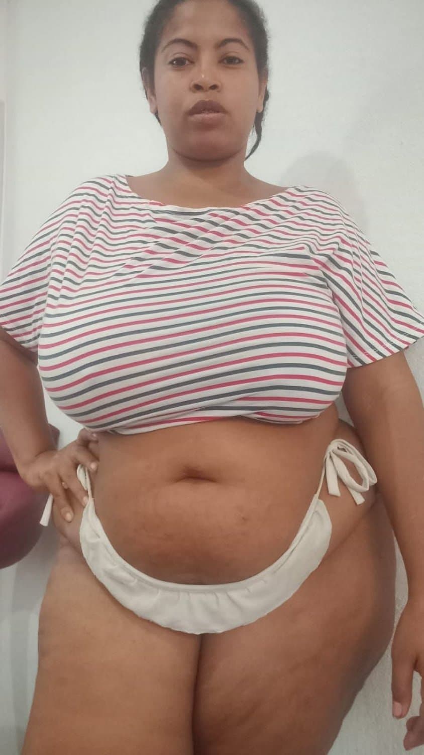 Click to view full size Gordinha tarada e safada