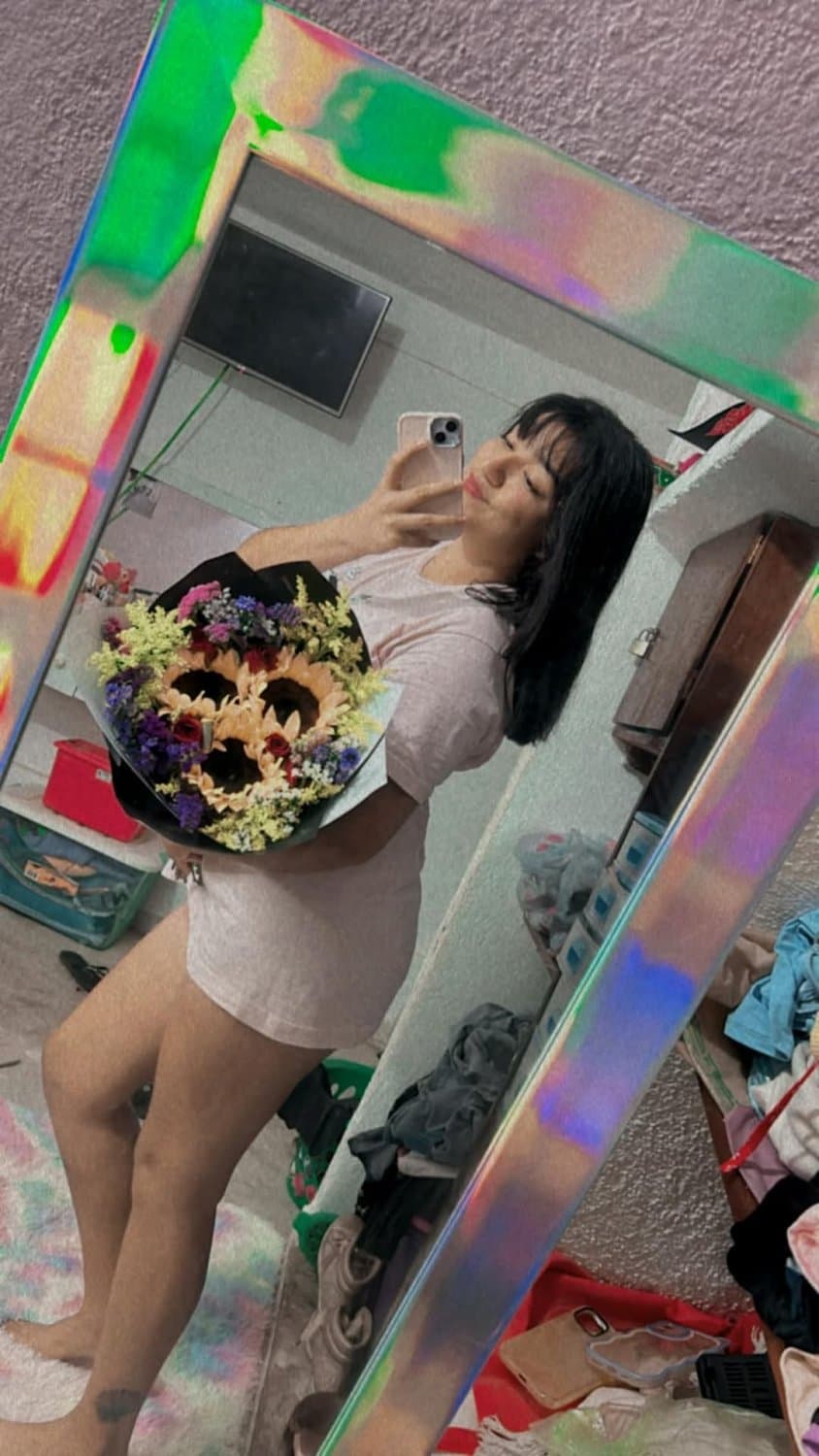 Click to view full size Nuevo aporte de seguidor Madison Ashanti Acapulqueña, lo que tiene de tierna lo tiene de caliente ?