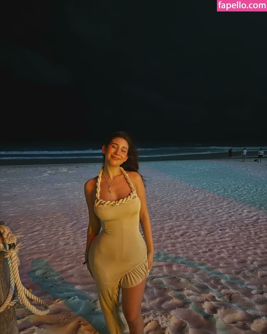 Click to view full size Odette Orlena