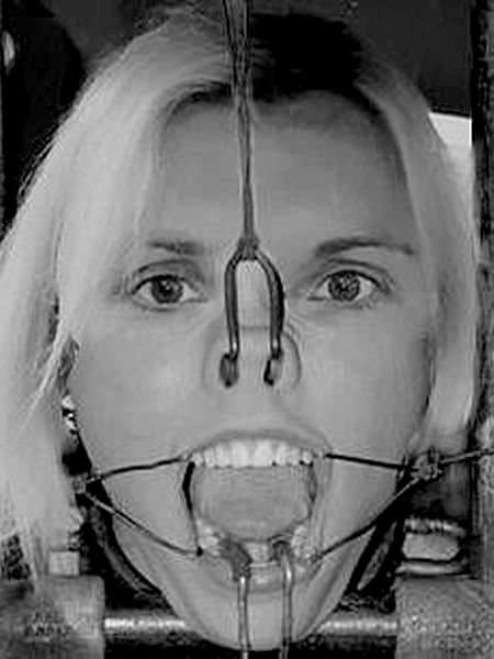 Click to view full size Web Sluts in Erotic Art