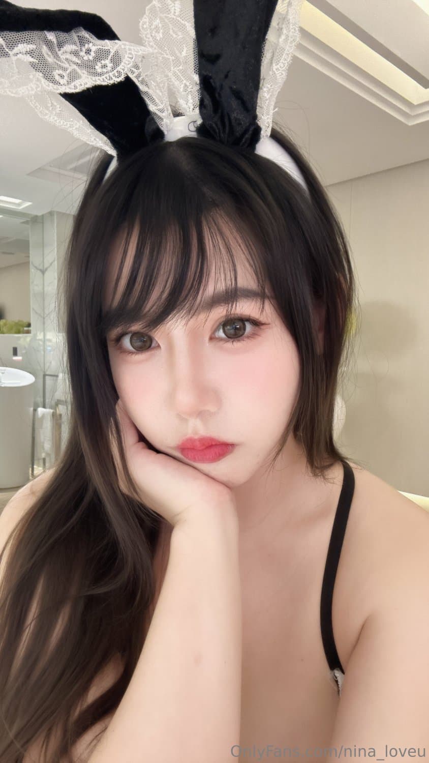 Click to view full size NINALEEE