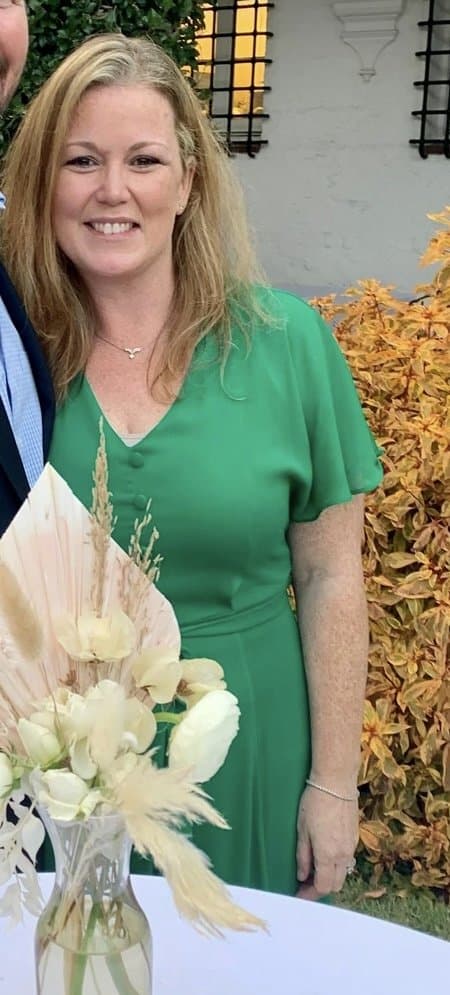 Click to view full size Looks like miss Melinda made the most of her youthful looks when she showed her big tits in public