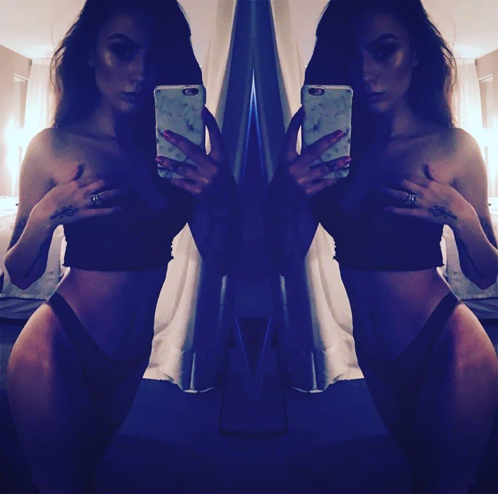 Click to view full size Cher Lloyd DeepFake Videos & Photos