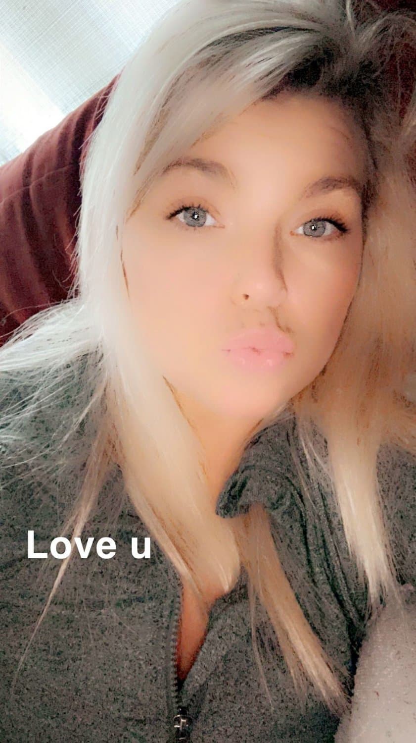 Click to view full size Blonde College Babe