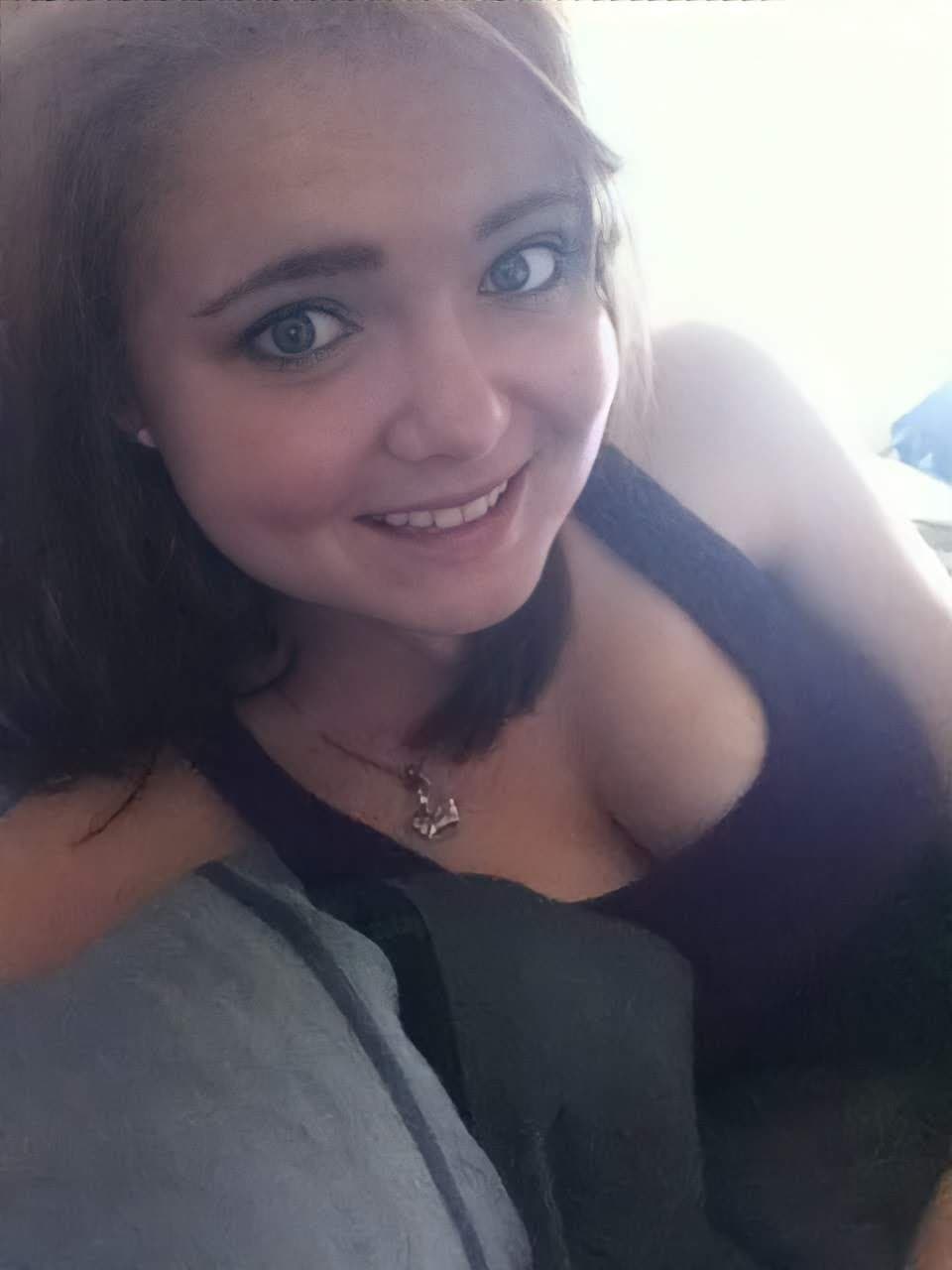 Click to view full size Mrs. Ashten Macklin 3rd Grade Teacher at Clark County Elementary School district in Baytown Texas