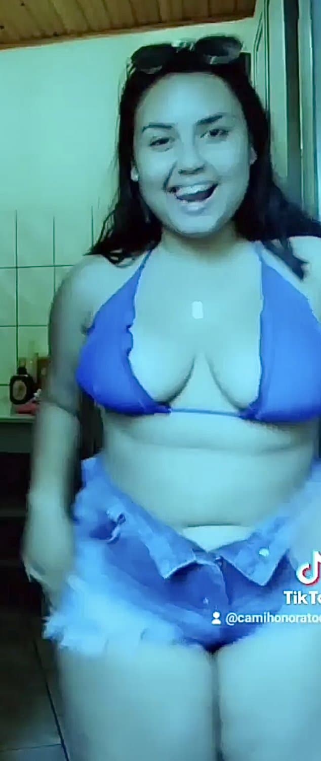 Click to view full size MINHA PUTA - Camila N - Oque acham dessa puta cavala ??? ???