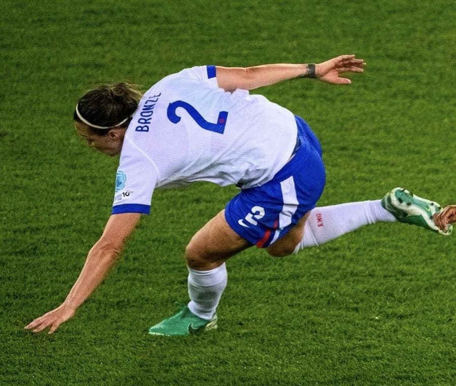 Click to view full size Lucy Bronze