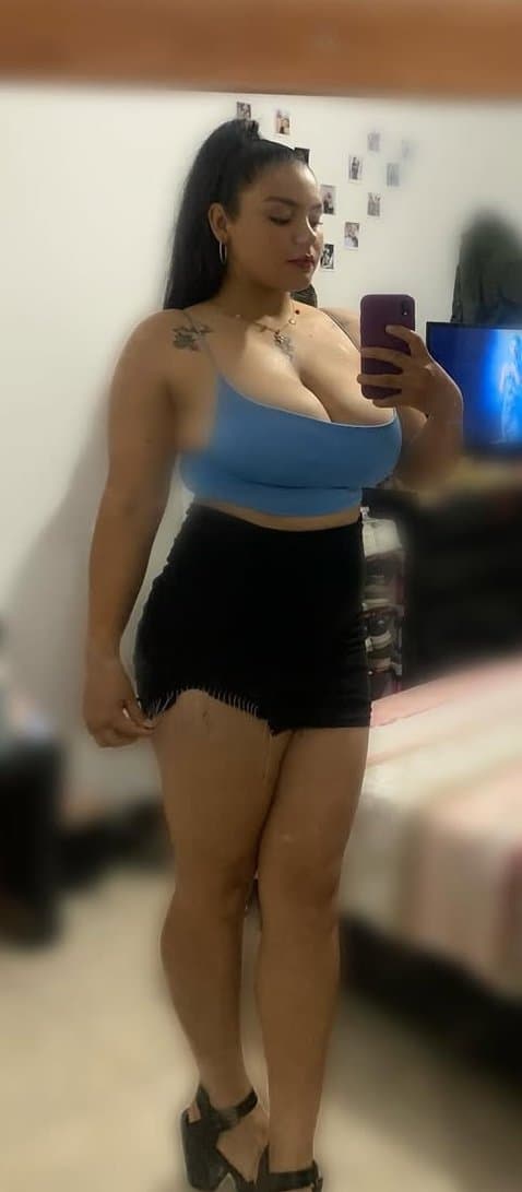 Click to view full size Tetonas varias