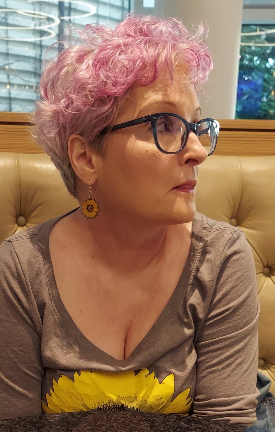 Click to view full size more chubby mature wife naked on cruise