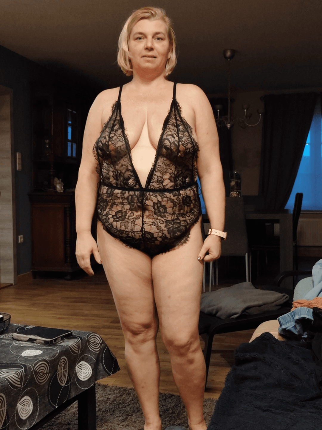 Click to view full size Busty addicted and submissive cumwhore Jessie from Belgium, all holes bare to use