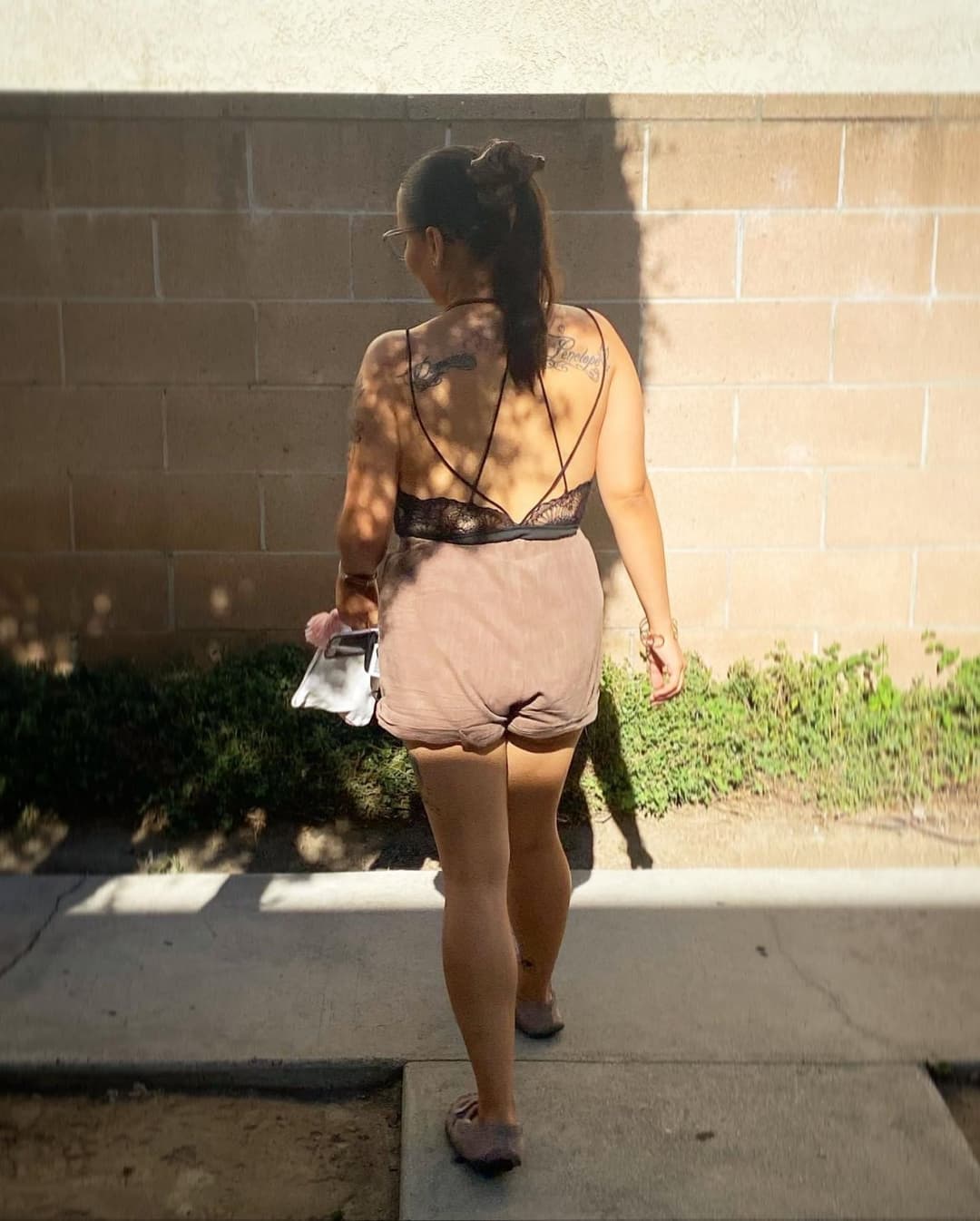 Click to view full size Pull out or creampie this Latina slut