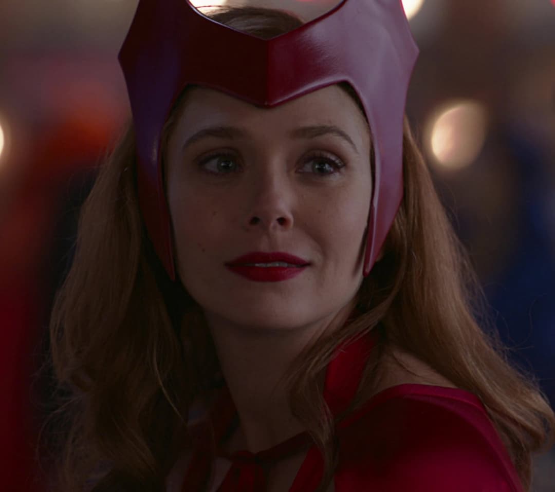 Click to view full size Elizabeth Olsen cum folder