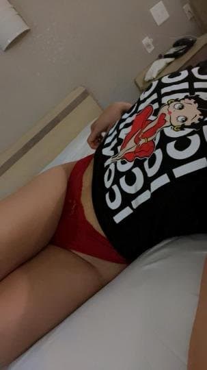 Click to view full size Dm/comment for Latina 3 sum last night