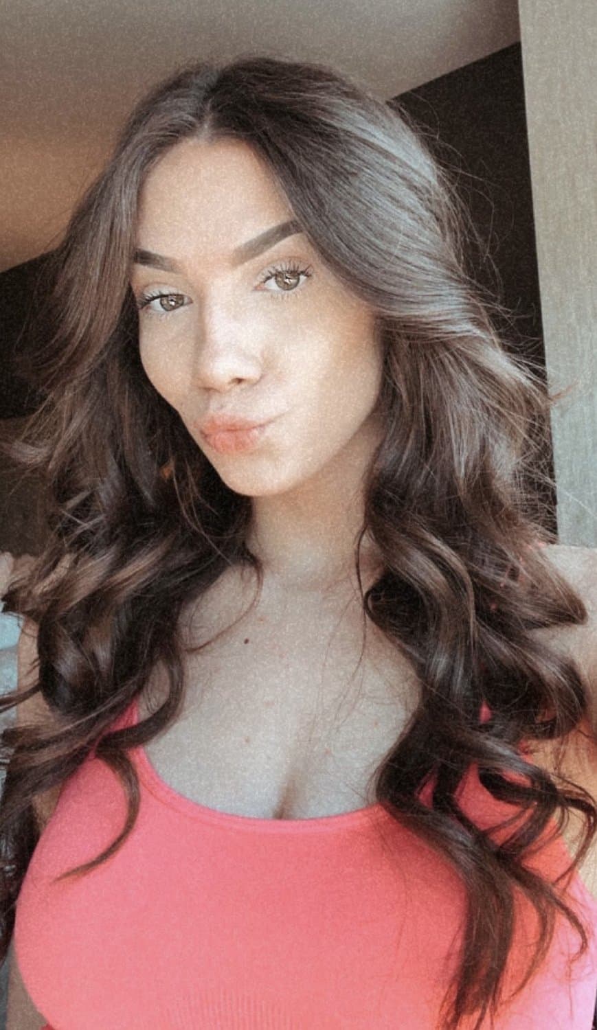 Click to view full size Hot little 25 year old Flight Attendant