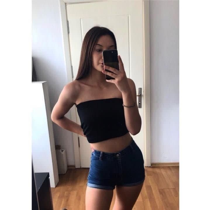 Click to view full size She asked me not to post, but enjoys it anyway