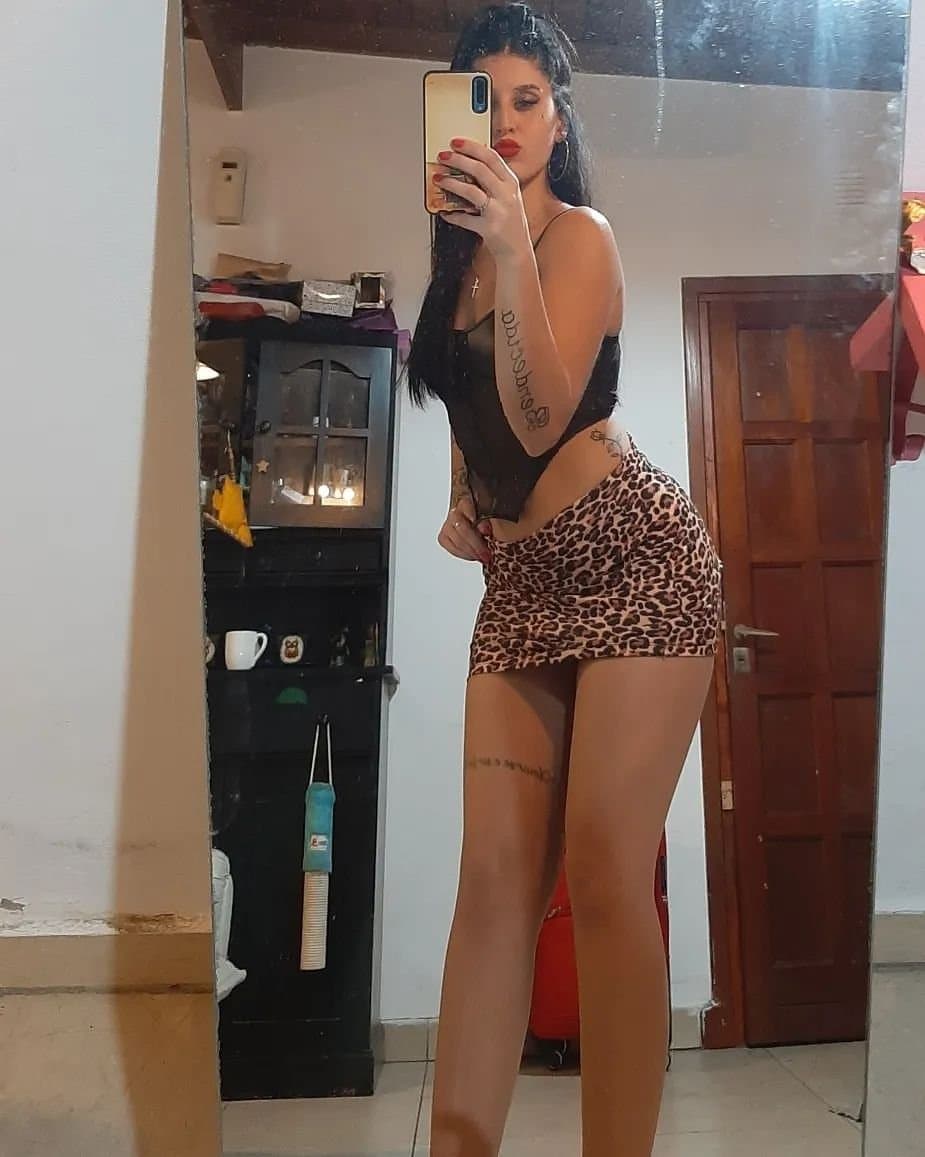 Click to view full size mikaela rocio una turra de culo abusivo