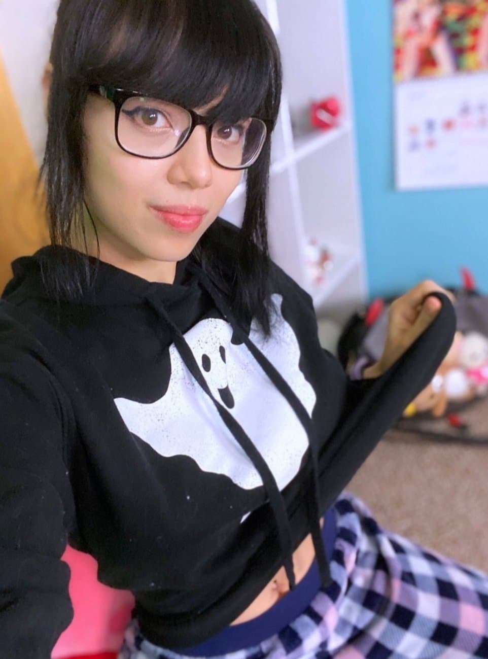 Click to view full size Pack. Chilena ??. Otaku Exhibicionista.