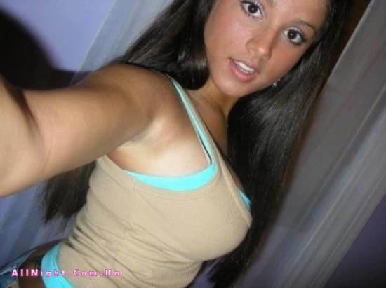 Click to view full size Pretty Italian girl first is hesitant to show her big tits, ends up masturbating on the G G W bus