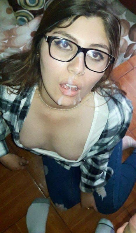 Click to view full size Francesca wants to be shown